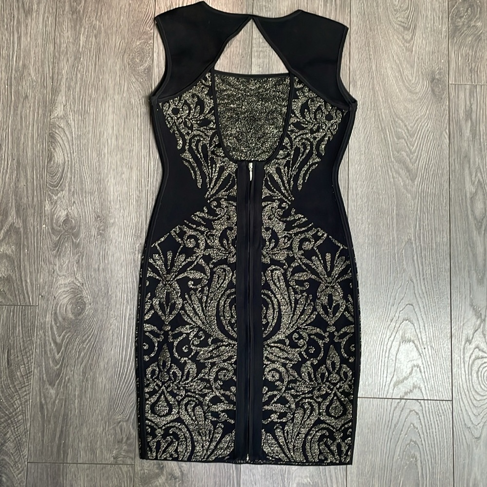 GUESS by Marciano Dress Metallic Pattern elegant Black Gold dress - Picture 5 of 12